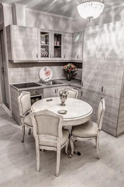 Bebeto Apartment *
